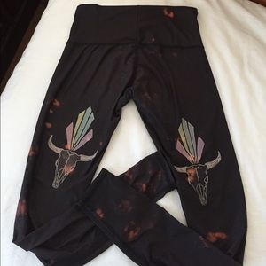 Teeki yoga pants